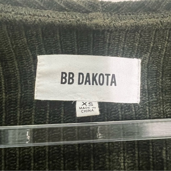 BB Dakota Chenille of Fortune Knit Waterfall Cardigan NWOT - Picture 4 of 9